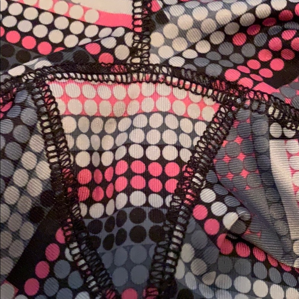 Work out Capris - Picture 3 of 3